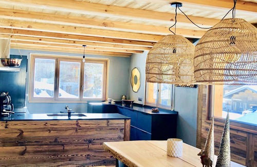 La Chapelle-d'Abondance Ski Chalet | NEW !!! 13 places app in chalet in Châtel / La Chapelle 500 m from the slopes!