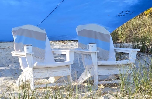 Great Exuma Villa | NEW 2 bdrm Sunset Villa on 1+ acre tropical garden directly on Hoopers Beach