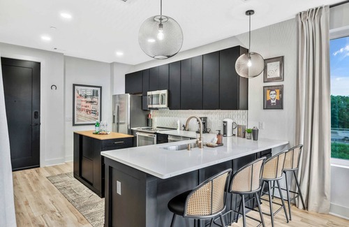 Nashville Apartment | New! 2 Luxe Penthouses with Balconies + City Views