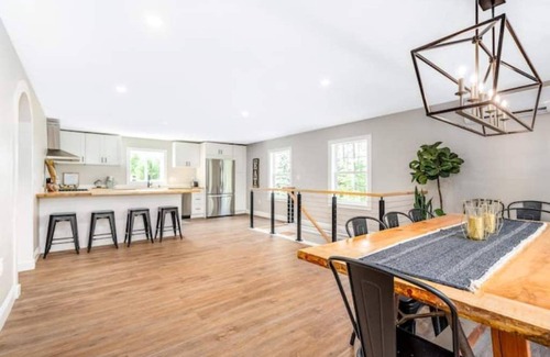 Milford House | NEW 2 Villas Private Quarry Oasis Sleeps 24