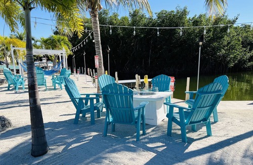 Key Largo Village House | New 2021 RV in the Key largo Center