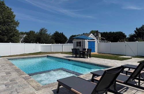 Orleans House | New 2025 Saltwater Heated Pool & Hot Tub -Less than 5 Minutes from Nauset Beach!