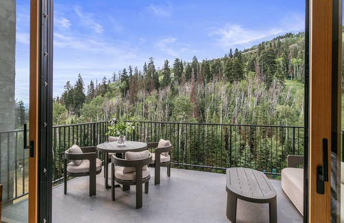 Deer Valley Condo | NEW! 2505 Founders Place - Three Bedroom Deluxe