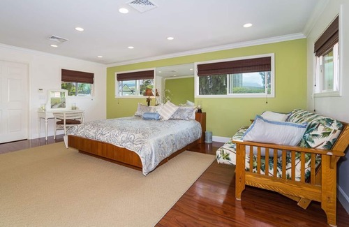 Kailua Cottage | New 2Bd/2Ba, Steps To Beach, Luxury Kitchen,bathroom, Living Room And Pool!