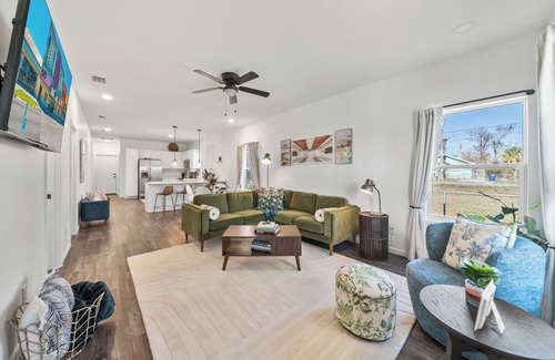 Panama City House | New 3 Bedroom Home Just 2 Miles to Downtown Panama City, 8 Miles to Tyndall AFB