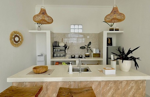 Babakan Villa | New 3-Bedrooms Villa in Canggu -The White Breeze