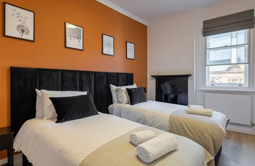 Brompton & Hans Town Apartment | New 3Bed with AirCon in Knightsbridge near Harrods