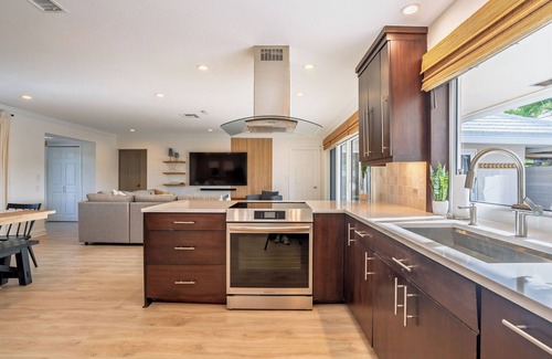 Imperial Point House | NEW 3BR Design coastal home w/heated pool