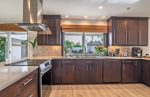 Imperial Point House | NEW 3BR Design coastal home w/heated pool