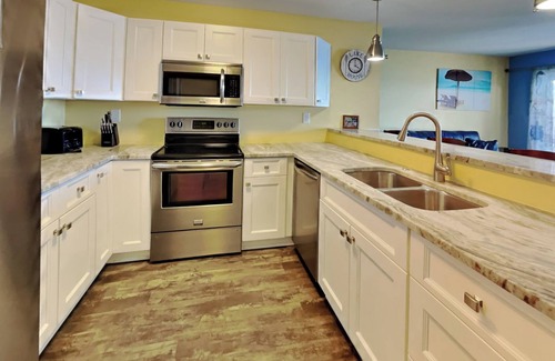 Put-in-Bay Condo | New 4 Bedroom 2 Bath Condo next to the water - Sleeps 10 max - C109