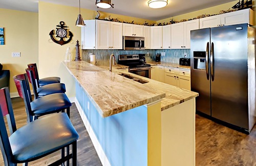 Put-in-Bay Condo | New 4 Bedroom 3 Bath Luxury Condo Waterfront -Comfortably Sleeps 12 max- C206