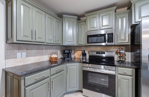 Rogers House | New! 4-Bedroom Home Near Pinnacle Hills Mall, AMP, & Trailhead! Great Location!