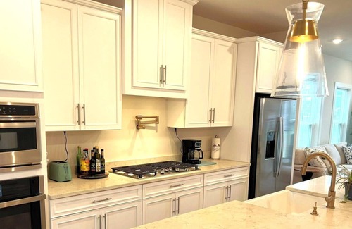 Lewes Villa | New 4BR/3.5 Bath Luxury Villa in Lewes, DE - 1 mile to Lewes, 2 miles to Beach!