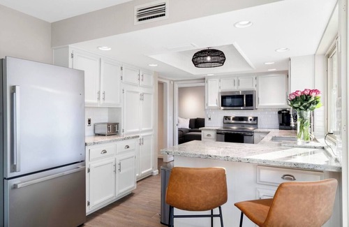 Paradise Valley Village House | NEW 4BR Heated Pool Putting Green Game Room