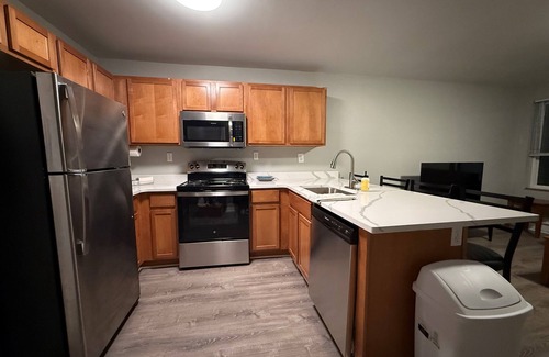 Burns Park Apartment | * NEW * 4BR Retreat | Heart of Campus w/Parking