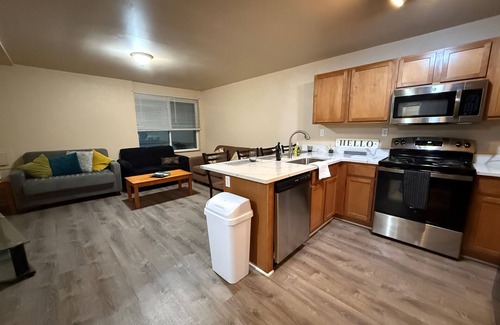 Burns Park Apartment | * NEW * 4BR Retreat | Heart of Campus w/Parking