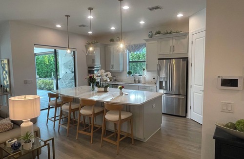 Naples House | NEW-5 Star! Private Home-Custom Pool,Spa,Golf,Tennis,Pickleball Resort Community