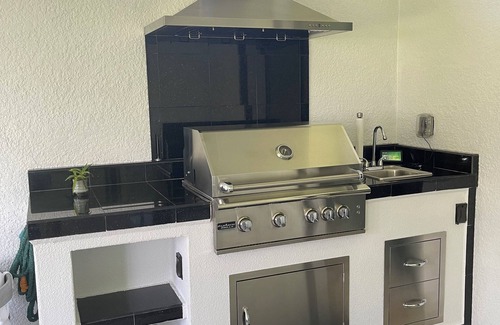 Naples House | NEW-5 Star! Private Home-Custom Pool,Spa,Golf,Tennis,Pickleball Resort Community