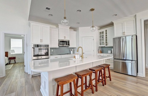 Cedar Neck House | New 5BD Home in Marlin's Chase! Sleeps 11 w/natural views, community pool!