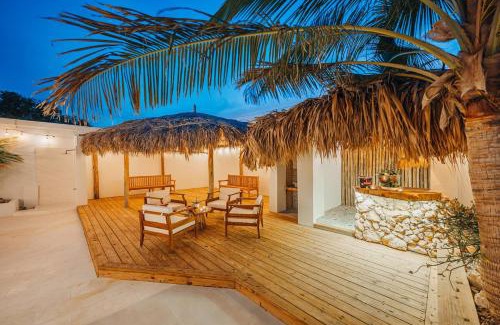 Pos Chiquito Villa | NEW 6 Bed 6 Bath Pool - Bocobay Mangel Beach House