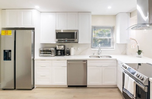 Highland Garden House | NEW Amazing Home in Hollywood FL