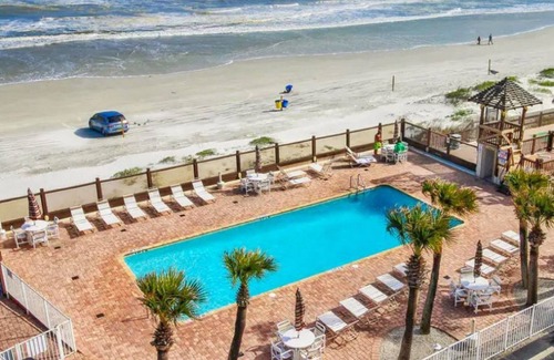 Daytona Beach Apartment | NEW Amazing Ocean Front Up to 6 Guests in Daytona - Up 6 Guests!