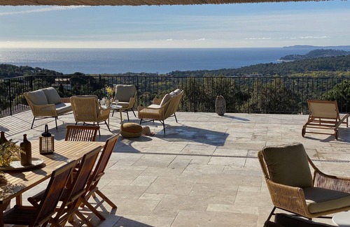 La Croix-Valmer Villa | NEW! Amazing sea view, high standing renovated villa with large swimming-pool