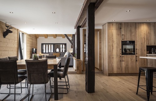 La Clusaz Apartment | New and spacious duplex center, open view, south with large balcony