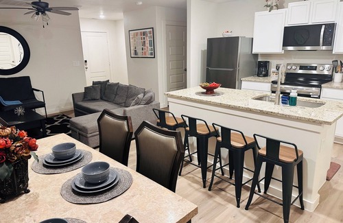 Odessa House | New and Sweet comfy 3 Bedroom 2 baths 6 beds home in Odessa with TV in each room