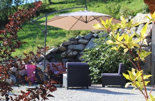 Manigod Apartment | New and warm apartment in south facing chalet in Manigod
