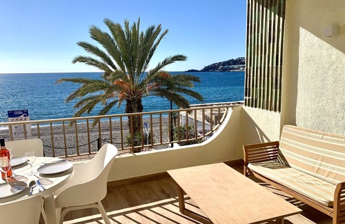 Almunecar Apartment | NEW Apartament With Large Terrace Just ON THE Beach W/Fast Internet