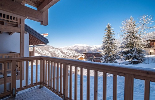 Valmorel Apartment | New apartment 6 people, ski-in with parking, Valmorel