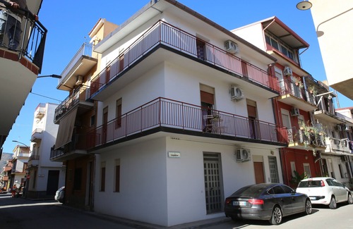 Falcone Apartment | New Apartment "Blue Sea"