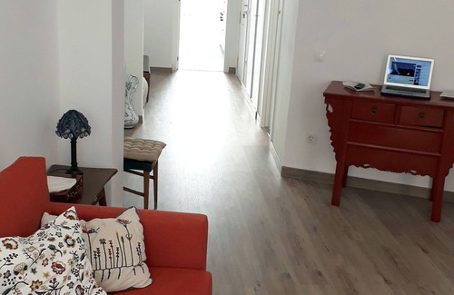 Embajadores Condo | New apartment, center of Madrid. Ambassadors area
