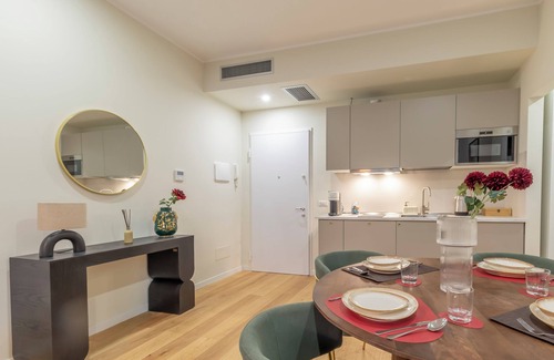 Rione IV Campo Marzio Apartment | New apartment in central Rome, close to subway, full equiped, king bed, Wifi.