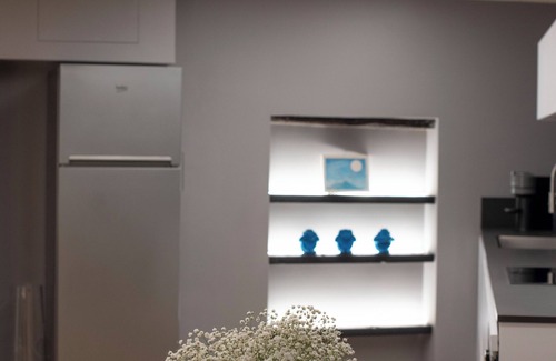 Montecalvario Apartment | New apartment in the historic center of Naples, for families or couples.