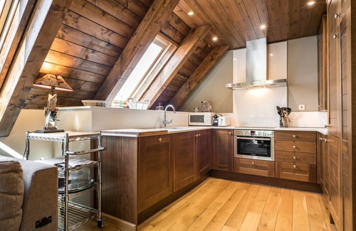 Baqueira Apartment | New ARTIC by Totiaran, at the foot of the slopes, 13 p, 5 bedrooms in Val de Ruda