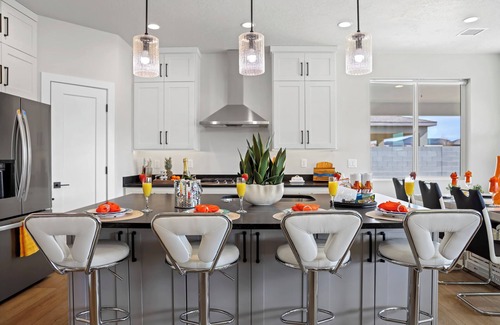 Page House | NEW At The Helm near Lake Powell, Horseshoe Bend, & Antelope Canyon