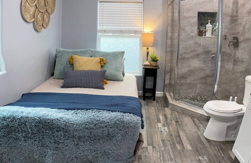 Auburn House | NEW Auburn Studio close to downtown!