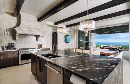 Tamarindo Villa | New Award-Winning Villa with 180° Ocean Views, Gourmet Breakfast and Gym