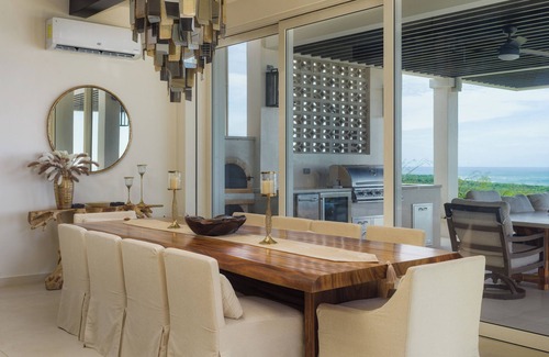 Tamarindo Villa | New Award-Winning Villa with 180° Ocean Views, Gourmet Breakfast and Gym