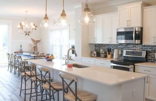 Folly Field House | New Beach House, Heated Pool, Elevator, Sleeps 22