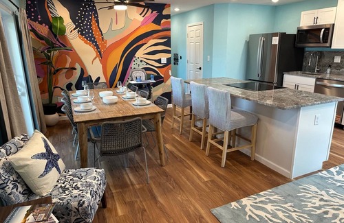 South Bradenton Condo | *NEW* Beach More Worry Less - 4bed 2 bath Sleeps 8
