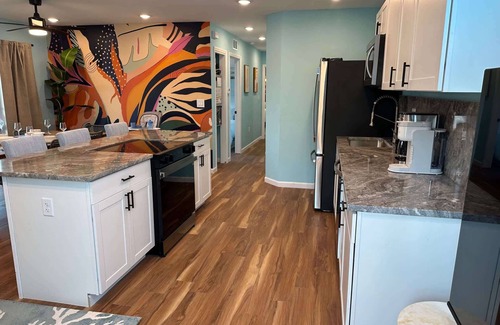 South Bradenton Condo | *NEW* Beach More Worry Less - 4bed 2 bath Sleeps 8