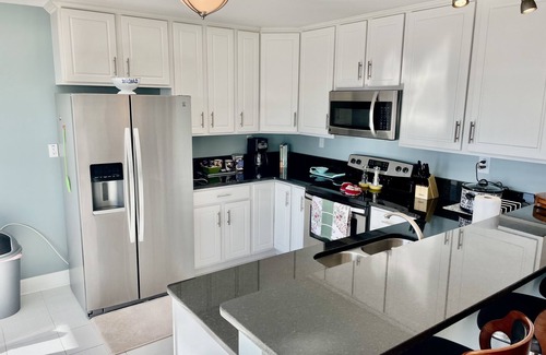 Norfolk House | NEW! Big Waterfront House w/Amazing View and Swim Deck