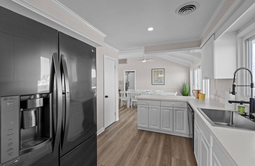 Sandbridge House | NEW! Boat Ramp, Pool, Hot Tub