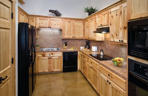Gruene Resort | New Braunfels Resort 2bdr Deluxe