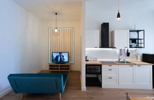 Pistoia Apartment | New bright and sober apartment near the center of Pistoia and Station Ferr