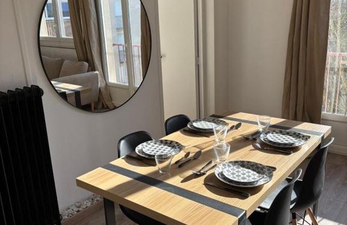 Laval Apartment | New, bright apartment