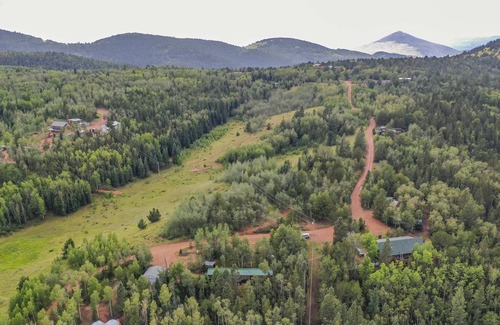 Cripple Creek Apartment | NEW Bubble Dome Mountain Views Near Cripple Creek
